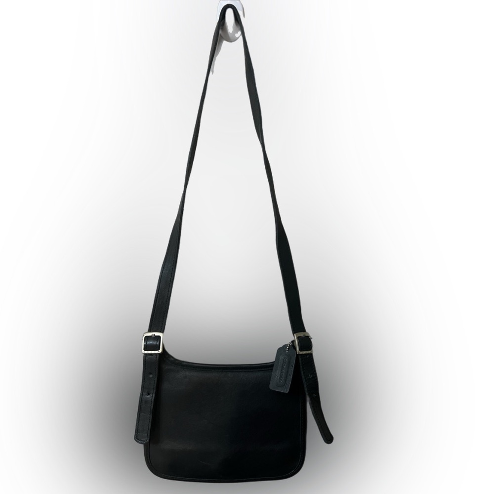 Vintage Coach #9142 Classic Black Leather Shoulder Bag - Picture 5 of 10